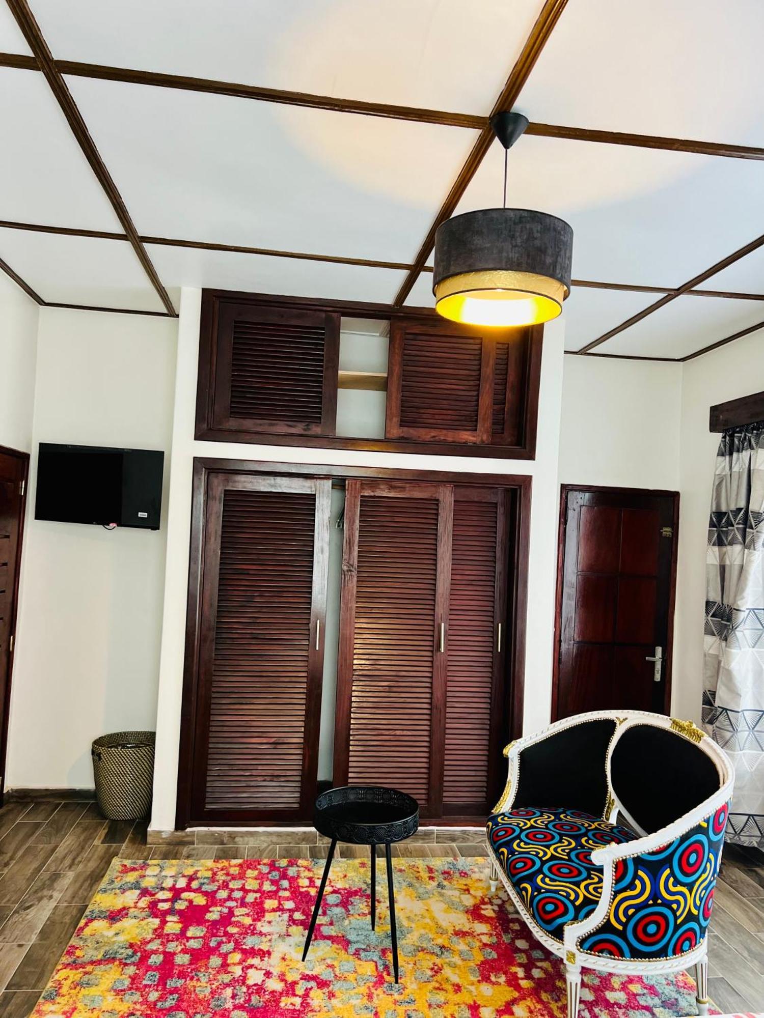 La Villa Saint Jean Cotonou Exteriör bild